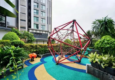 带阳台的两卧室公寓 — Quiet Luxury Suite with Balcony - City View - Zenity District 1